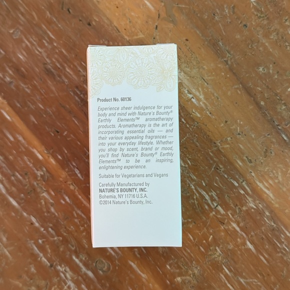 Nature’s Bounty new chamomile blended aromatherapy essential oil 10ml - Picture 3 of 5